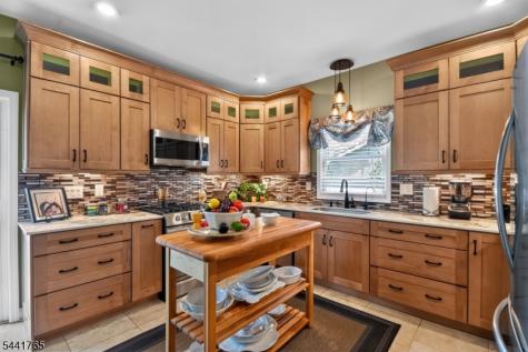 218 Maxwell Avenue Hightstown NJ 08520
