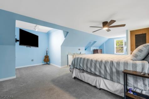 1939 Fieldstone Road Bridgewater NJ 08836