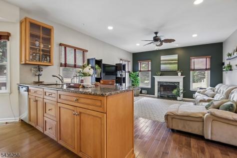 8 Harper Street West Orange NJ 07052
