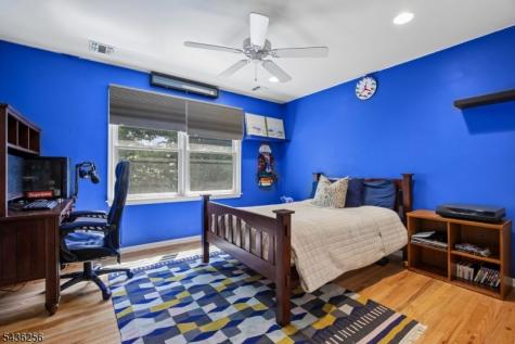 8 Harper Street West Orange NJ 07052