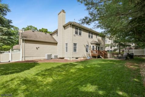 8 Harper Street West Orange NJ 07052