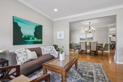 8 Harper Street West Orange NJ 07052