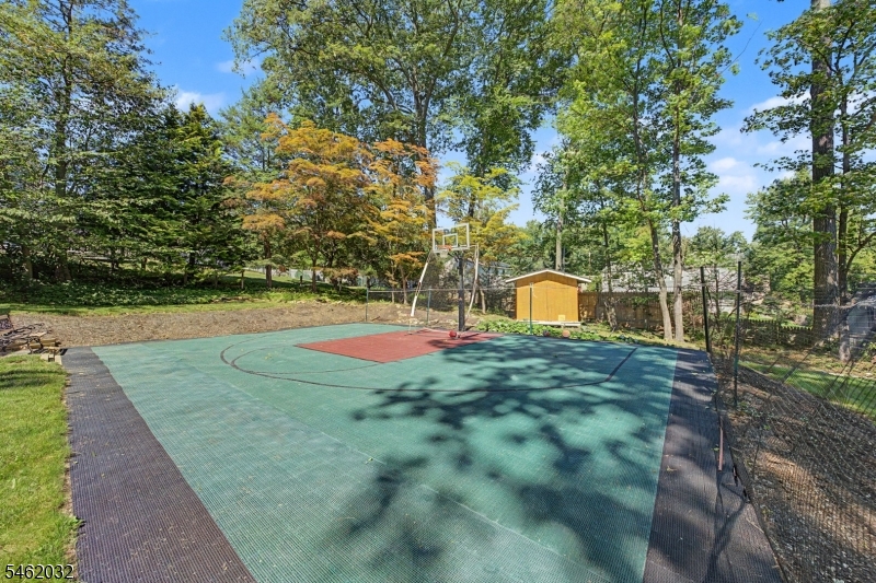 13 Arlington Drive Denville NJ 07834