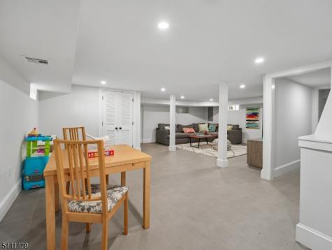 653 Hamilton Road South Orange Village NJ 07079