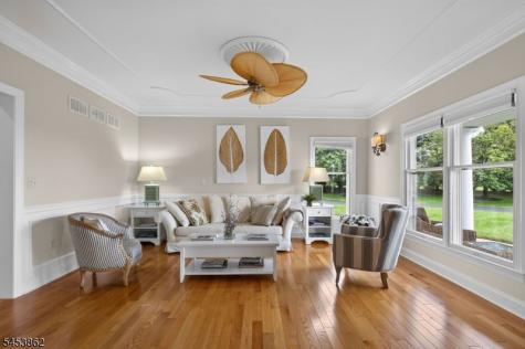 2 Glencree Lane Clinton NJ 08833
