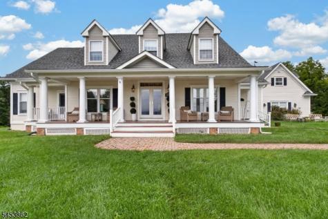 2 Glencree Lane Clinton NJ 08833