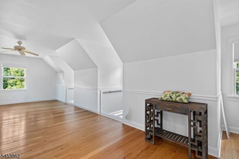 2 Glencree Lane Clinton NJ 08833