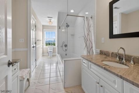 2 Glencree Lane Clinton NJ 08833