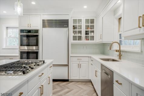 57 Mohawk Road Millburn NJ 07078