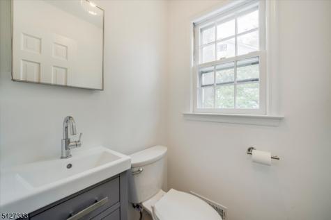 57 Mohawk Road Millburn NJ 07078