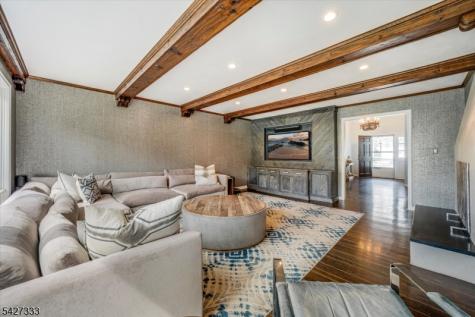 57 Mohawk Road Millburn NJ 07078