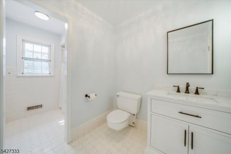 57 Mohawk Road Millburn NJ 07078