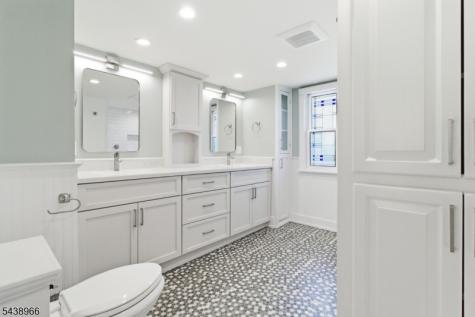 57 Lincoln Avenue Lambertville NJ 08530