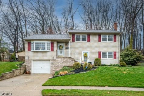 8 Adelphi Court Edison NJ 08837