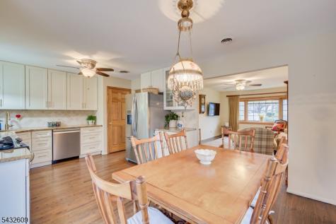 8 Adelphi Court Edison NJ 08837
