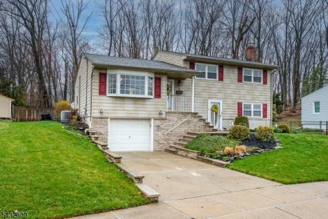 8 Adelphi Court Edison NJ 08837