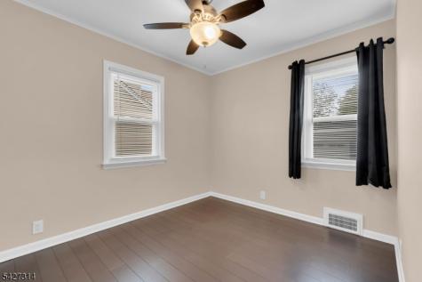 58 Locust Drive Kenilworth NJ 07033