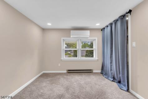 58 Locust Drive Kenilworth NJ 07033