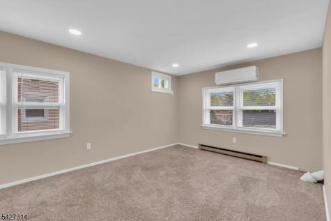 58 Locust Drive Kenilworth NJ 07033