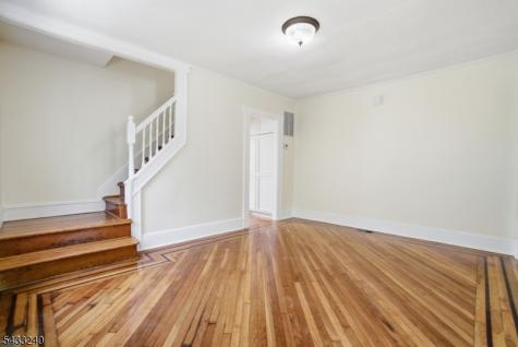 306 Smith Street Newark NJ 07106