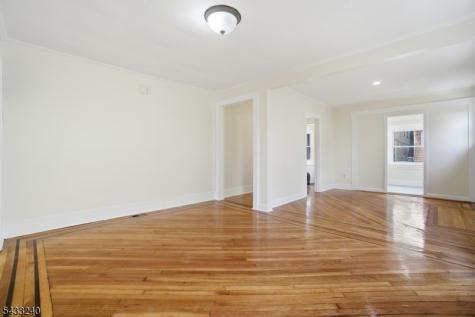 306 Smith Street Newark NJ 07106