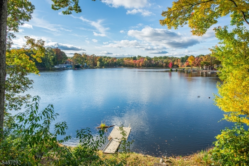 105 Wildwood Road Jefferson NJ 07438