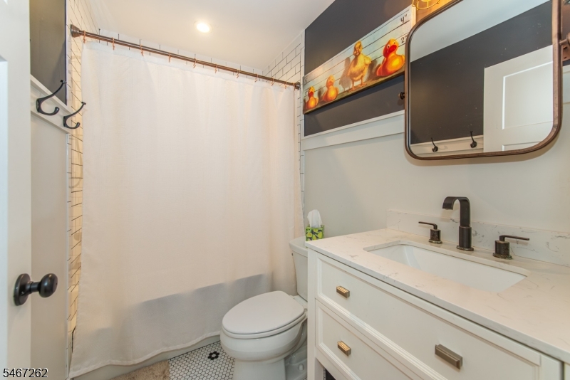 105 Wildwood Road Jefferson NJ 07438