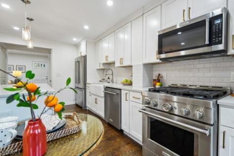 28 Oxford Terrace West Orange NJ 07052