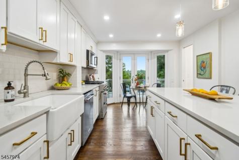 28 Oxford Terrace West Orange NJ 07052