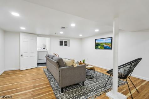 28 Oxford Terrace West Orange NJ 07052
