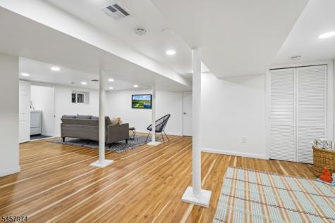 28 Oxford Terrace West Orange NJ 07052