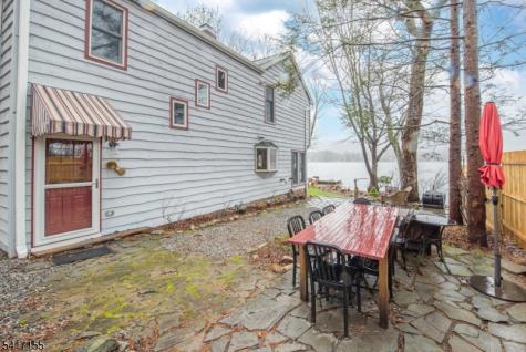 239 E Shore Lake Owassa Road Frankford NJ 07860