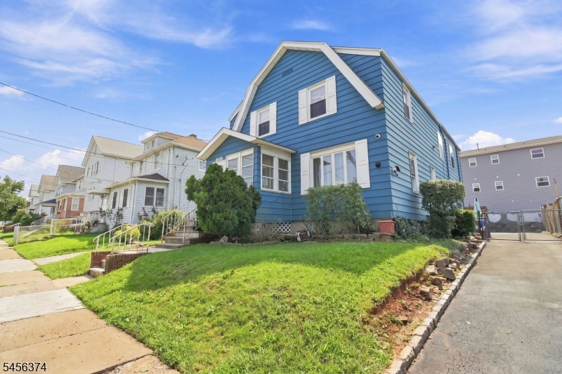 606 Britton Street Elizabeth NJ 07202