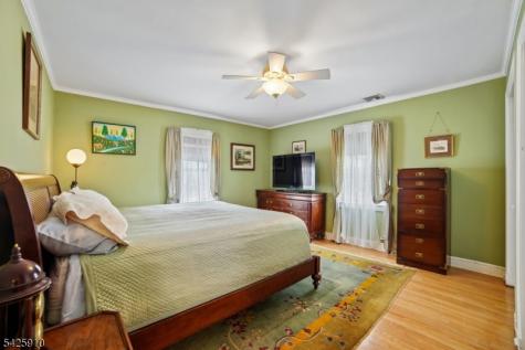 1078 Battle Hill Terrace Union NJ 07083