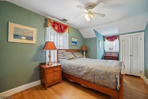 1078 Battle Hill Terrace Union NJ 07083