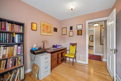 1078 Battle Hill Terrace Union NJ 07083