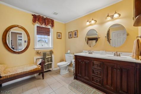 1078 Battle Hill Terrace Union NJ 07083