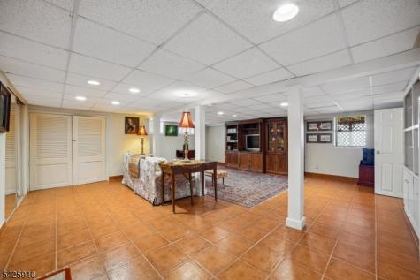 1078 Battle Hill Terrace Union NJ 07083