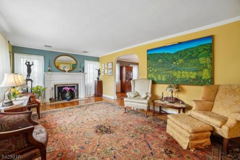 1078 Battle Hill Terrace Union NJ 07083