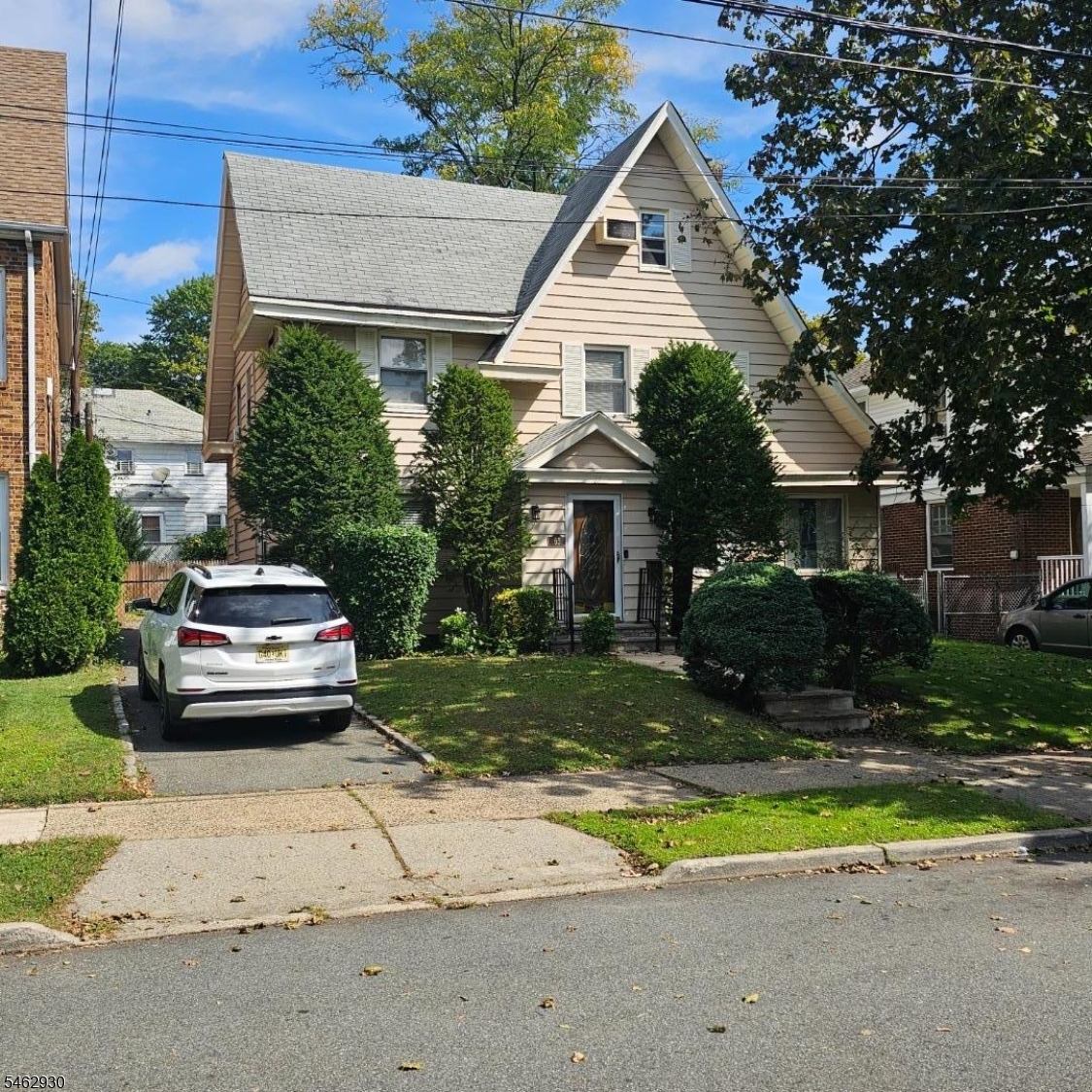 65 Hansbury Avenue Newark NJ 07112