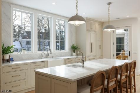 909 Wyandotte Trail Westfield NJ 07090