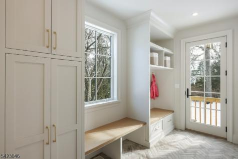 909 Wyandotte Trail Westfield NJ 07090