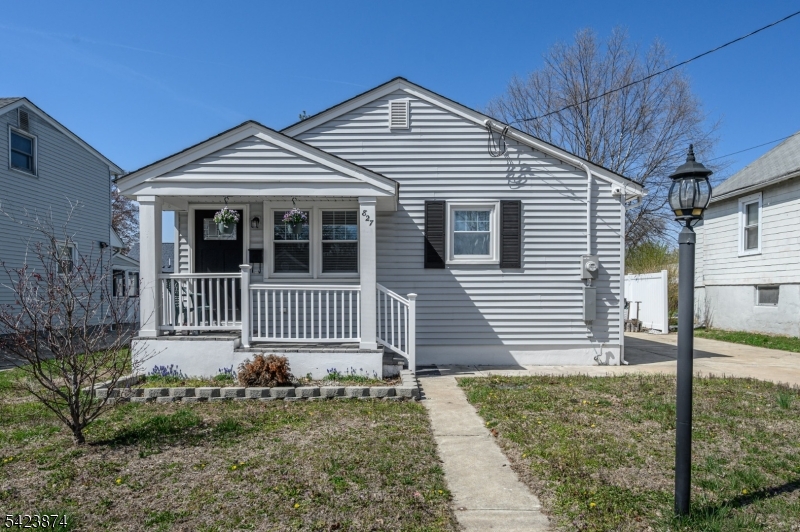 827 Lincoln Avenue Manville NJ 08835