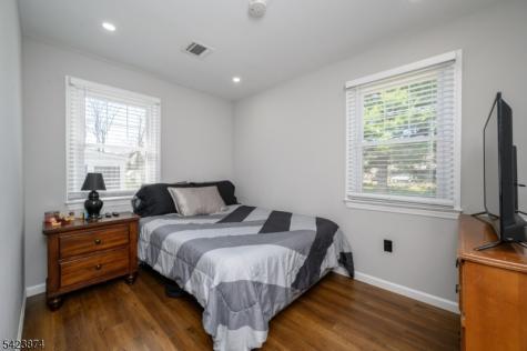 827 Lincoln Avenue Manville NJ 08835