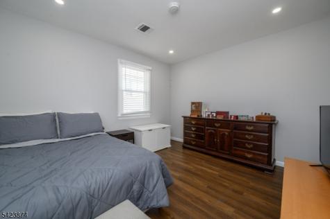 827 Lincoln Avenue Manville NJ 08835