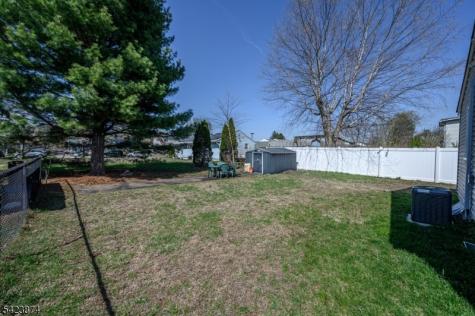 827 Lincoln Avenue Manville NJ 08835