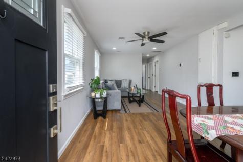 827 Lincoln Avenue Manville NJ 08835
