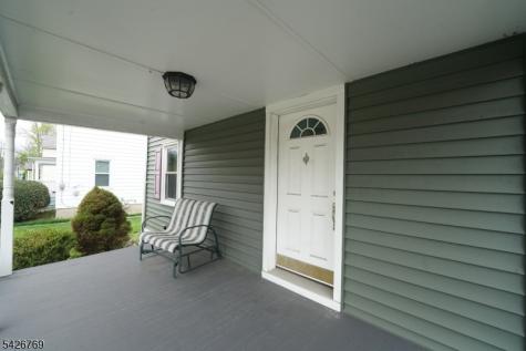 21 Beaver Avenue Clinton NJ 08801