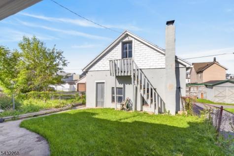 59 Railroad Avenue Phillipsburg NJ 08865
