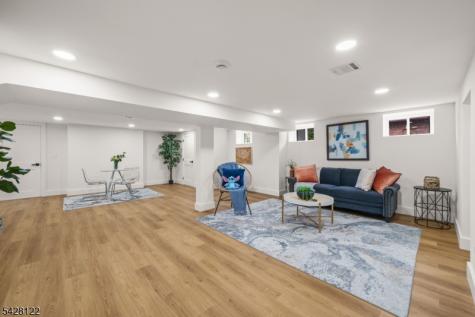 10 Marilyn Place Clifton NJ 07011